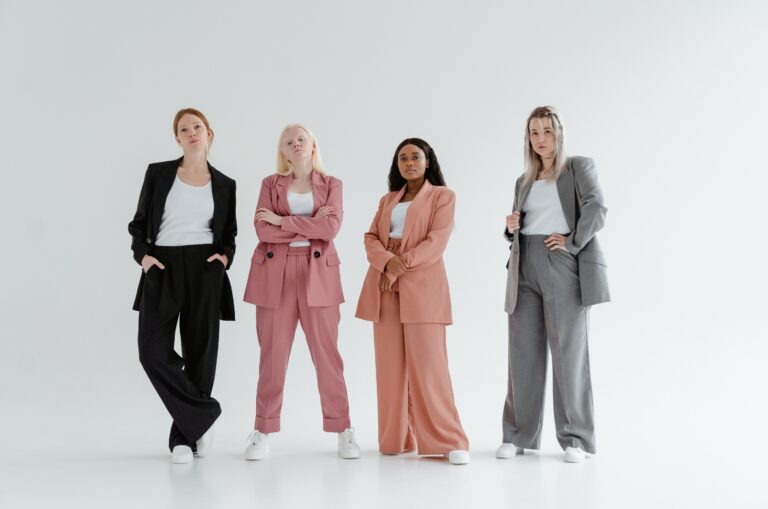 La Journée de la Femme: célébrer les réalisations passées et futures