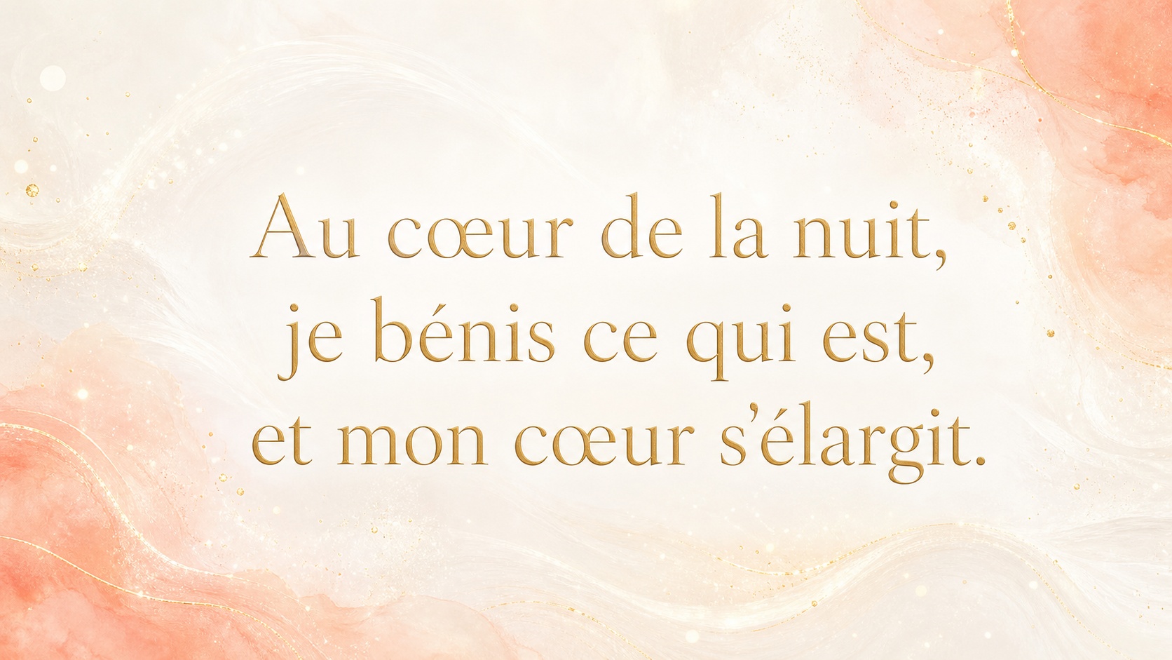 mantra de l'heure 02:33 en or doux sur fond nacré et corail pâle