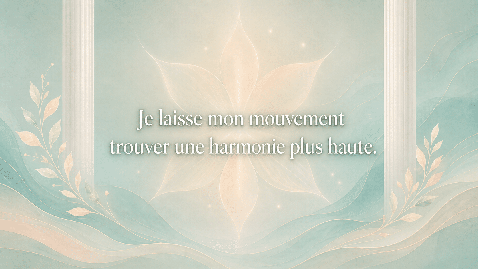 mantra de l'heure 05:06 en blanc nacré sur fond rose pêche et vert d'eau